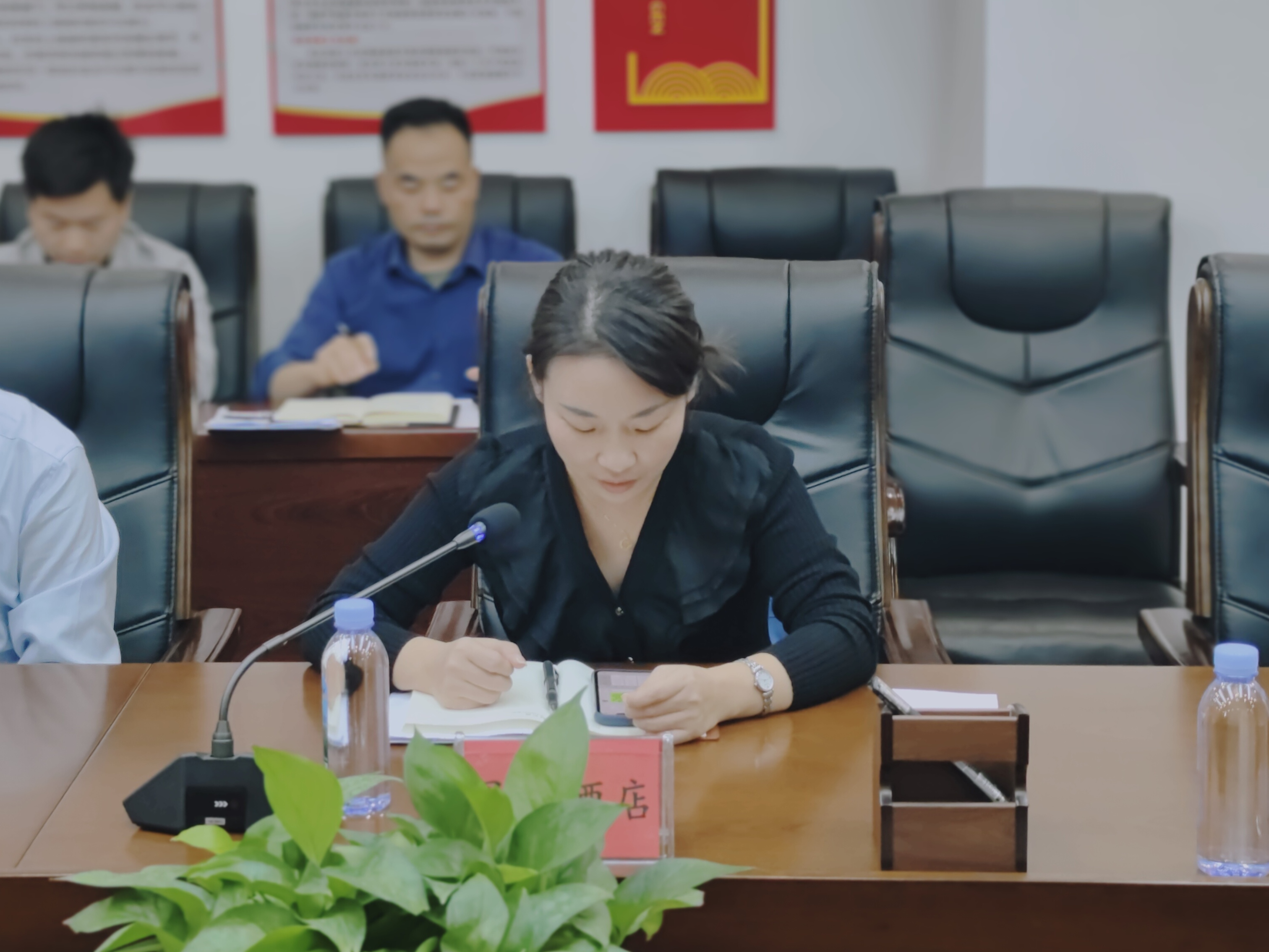 李艳11.7.jpg